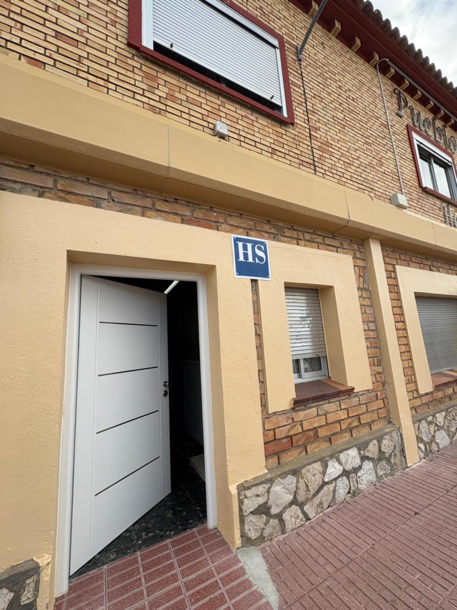Hostal Pueblo Viejo Бельчіте Екстер'єр фото