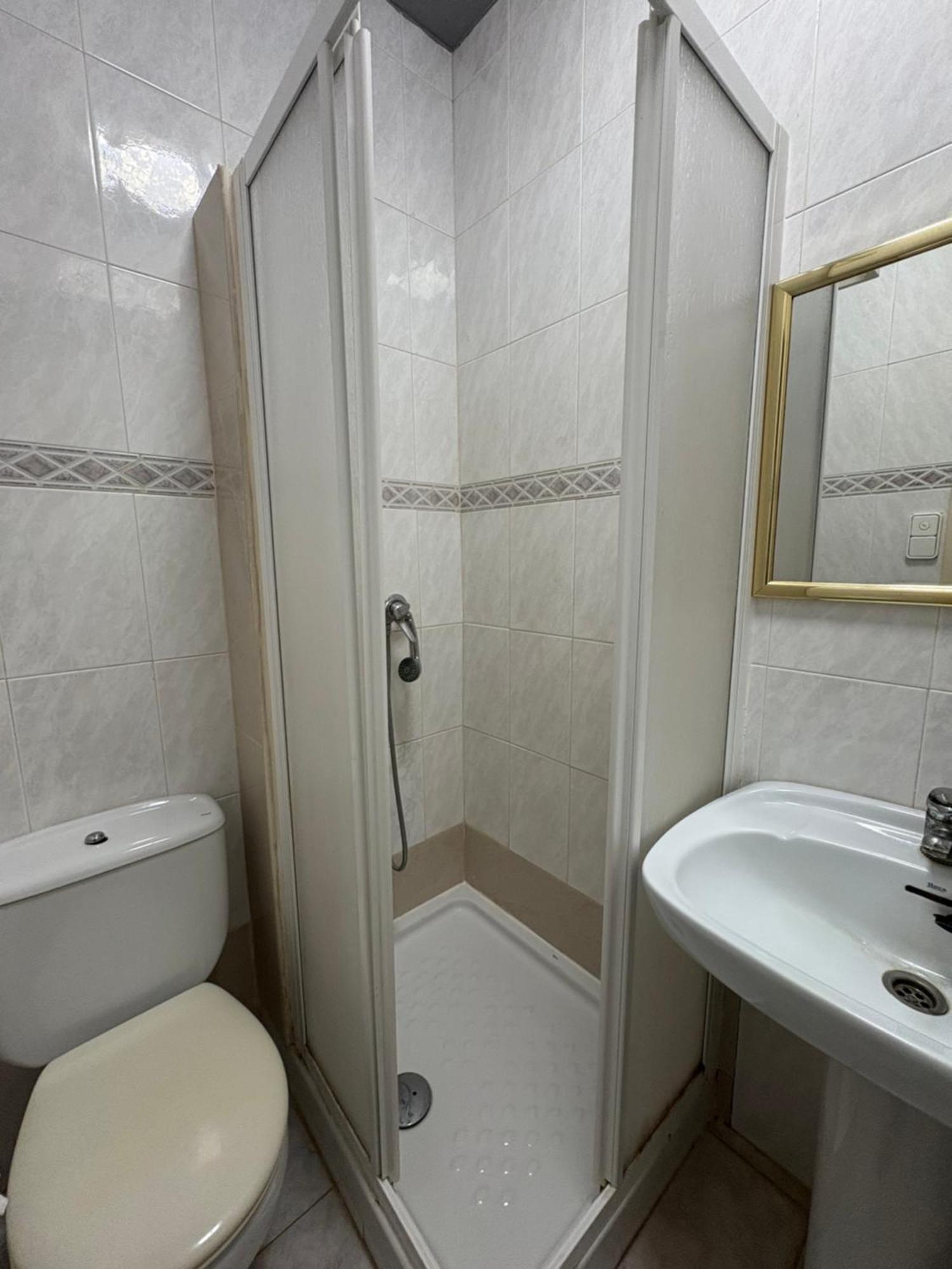 Hostal Pueblo Viejo Бельчіте Екстер'єр фото